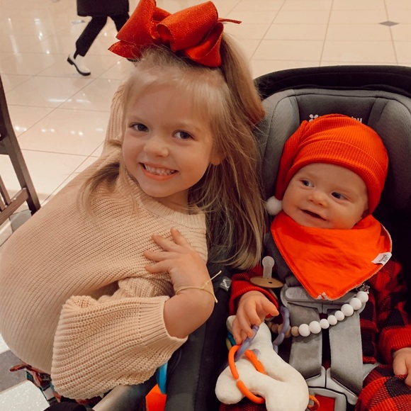 🎄♥️🤍Flannel Christmas skirt- pleated 🤍♥️🎄 - Picture 2 of 11